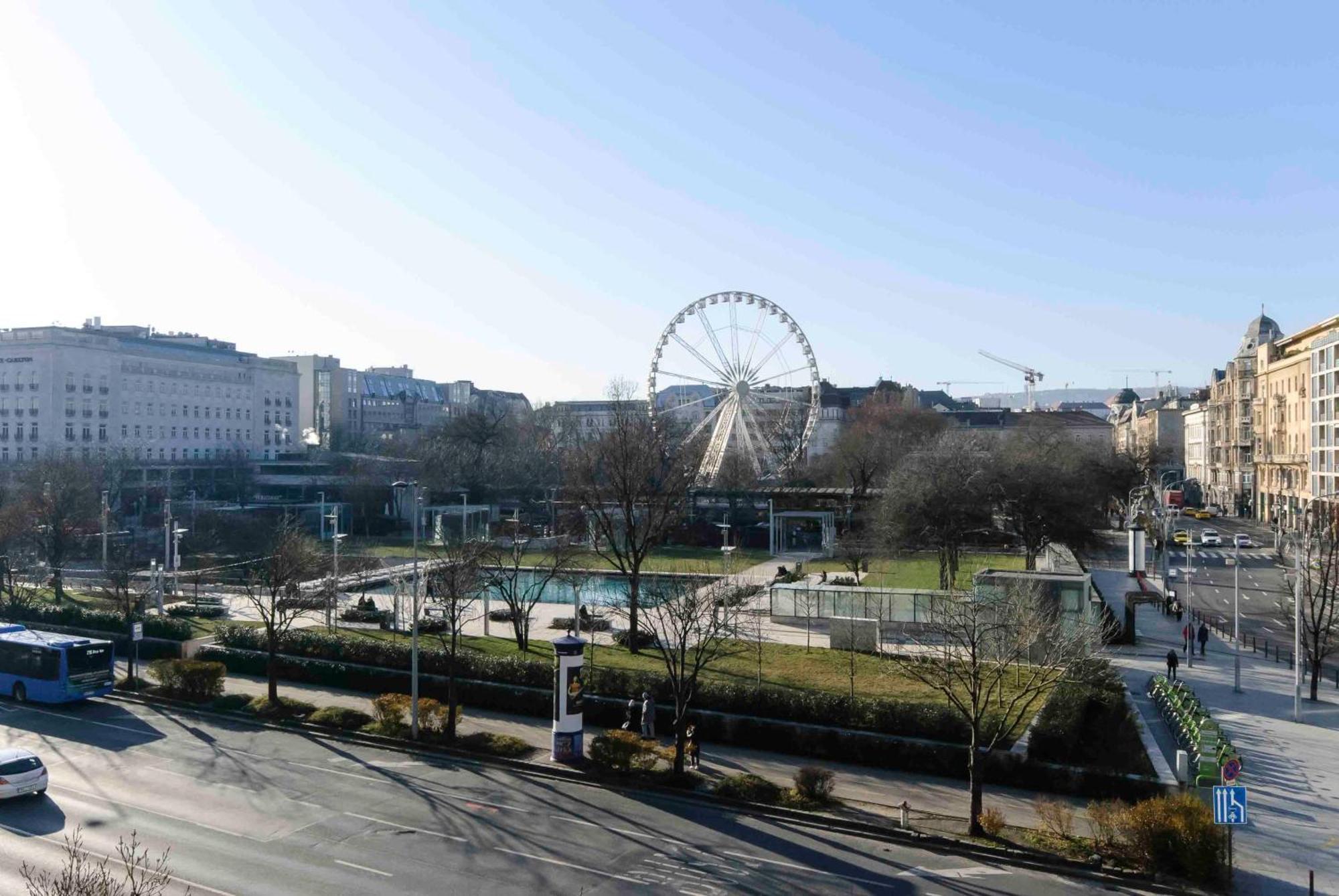 Big Wheel Panoramica Apartment Budapest Exterior foto